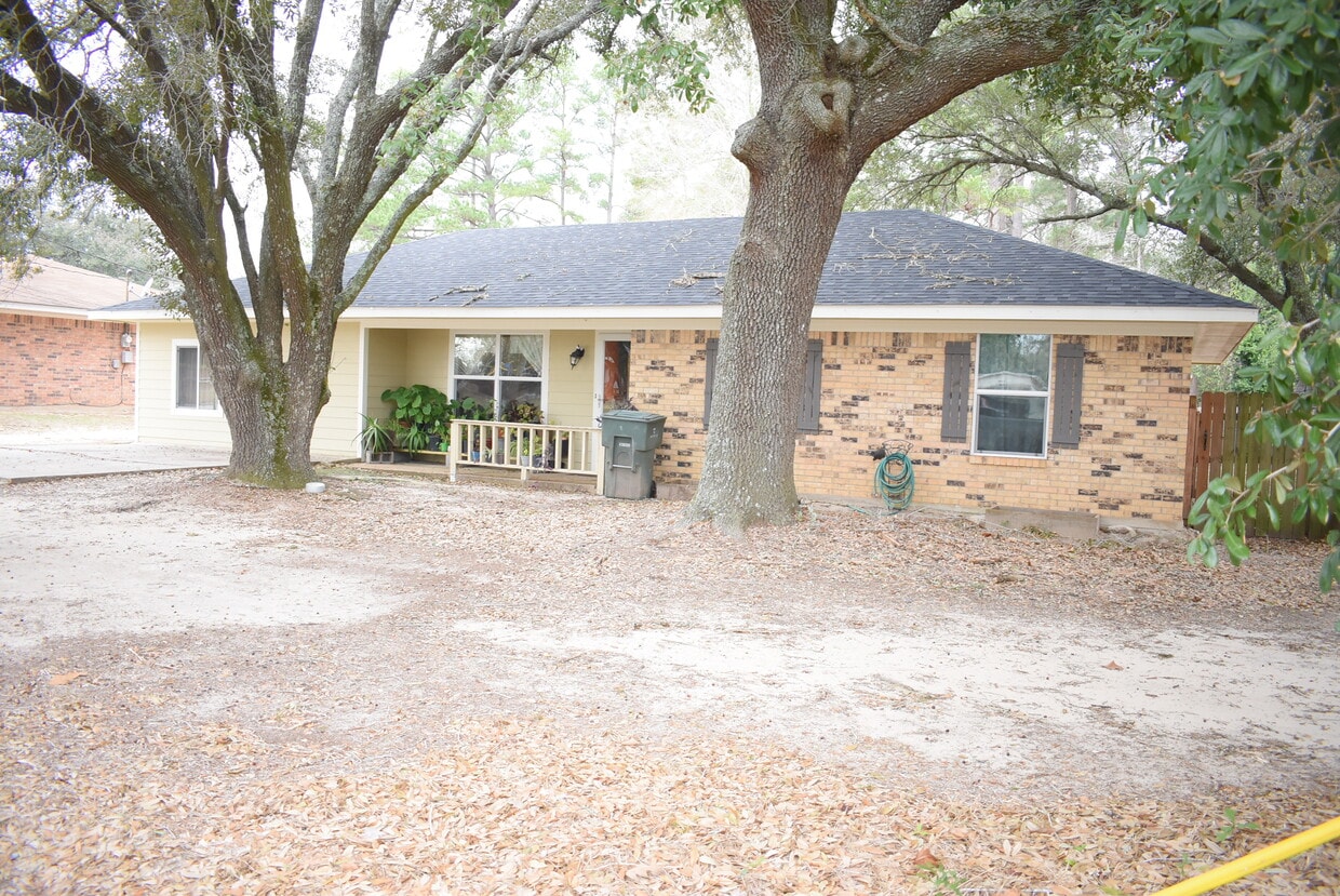 1402 Harris St, Nacogdoches, TX 75964 House Rental in Nacogdoches, TX