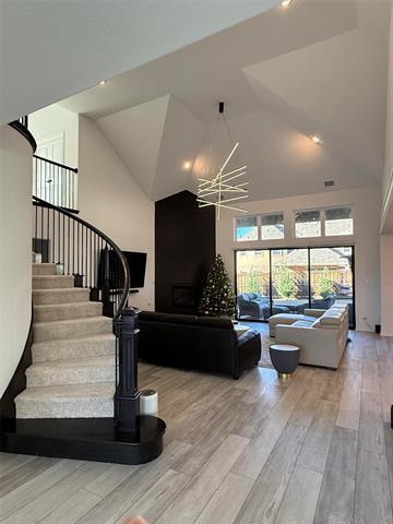 Foto del edificio - 2832 Fountain Park Dr