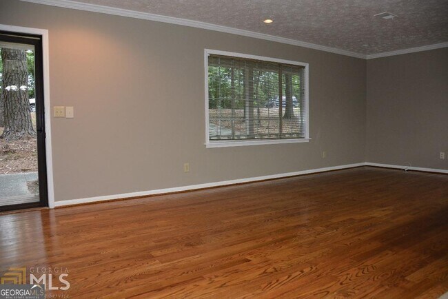 Foto del edificio - 109 Scatterfoot Dr