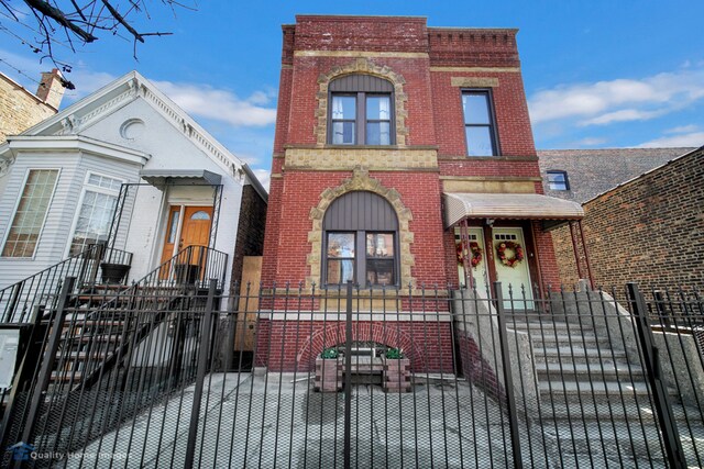 Primary Photo - 2249 W Taylor St