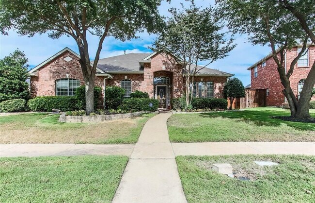 Building Photo - 12116 Alexandria Dr