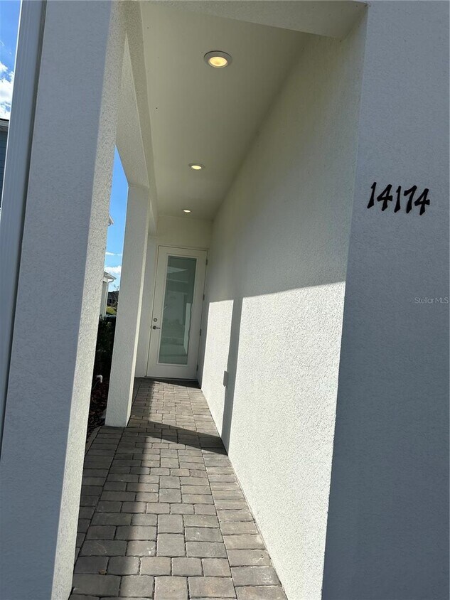 Foto principal - 14174 Corfu Ln