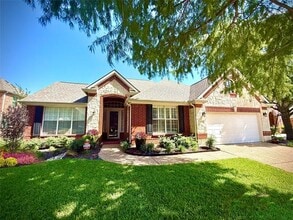 Building Photo - 3412 Hasland Dr