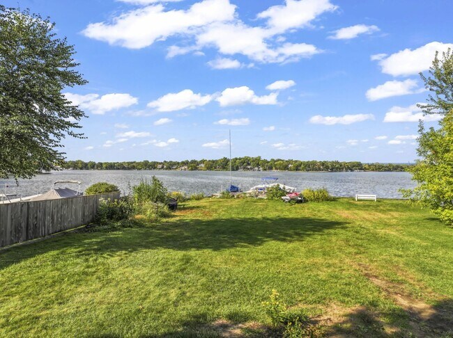 Foto del edificio - 25678 W Long Beach Dr