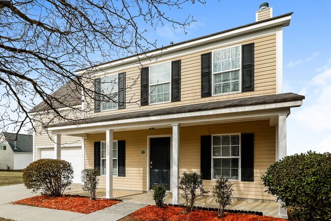 Building Photo - 1353 Bray Dr