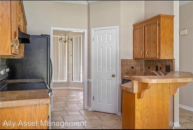 Foto del edificio - 3 br, 2 bath House - 5311 Honeysuckle Ln