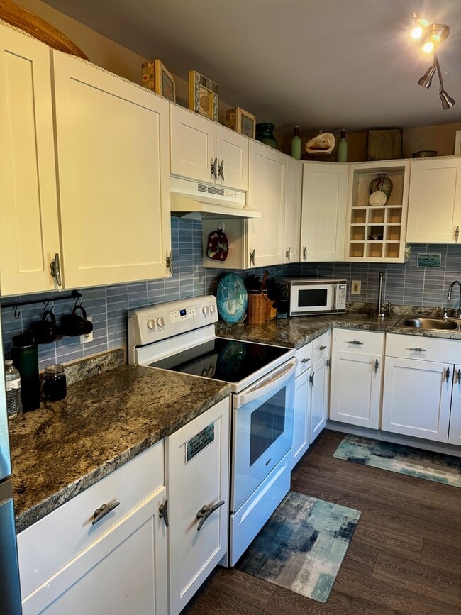 Foto del edificio - 5210 Deep Hole Rd