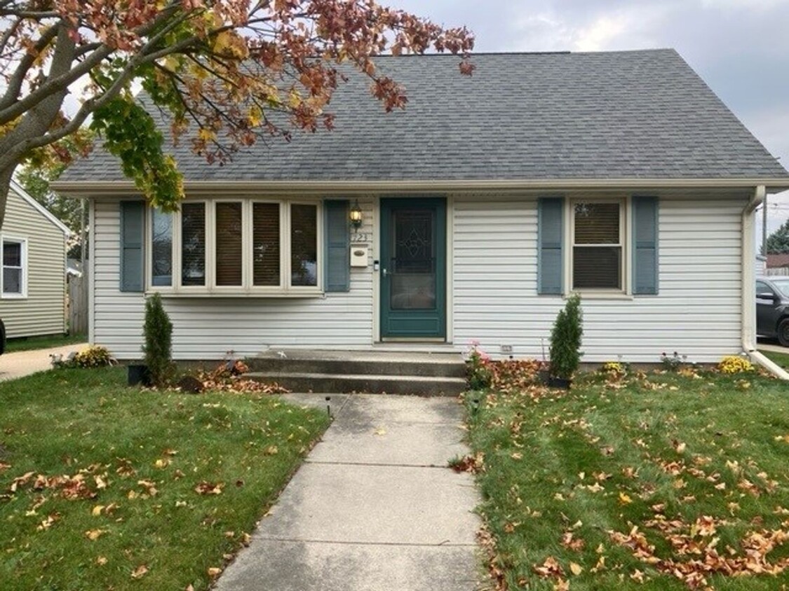 Foto principal - Beautiful Single Family Home in Racine