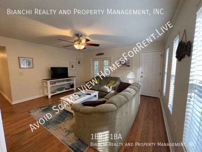Foto del edificio - Fully Furnished 1 Bedroom 1 Bath Condo in ...