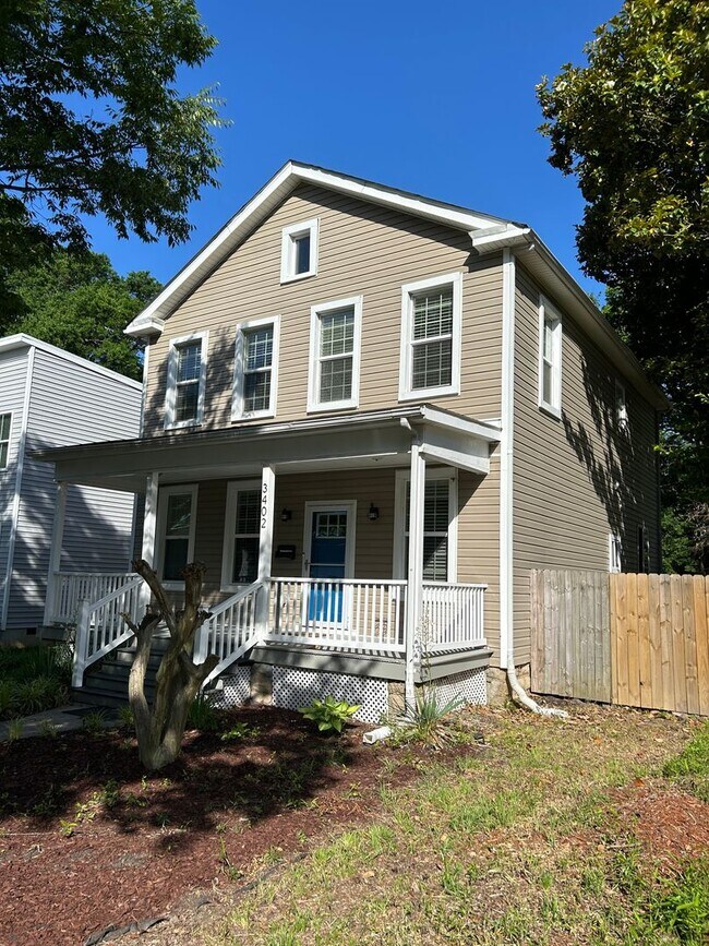 Building Photo - Highland Park