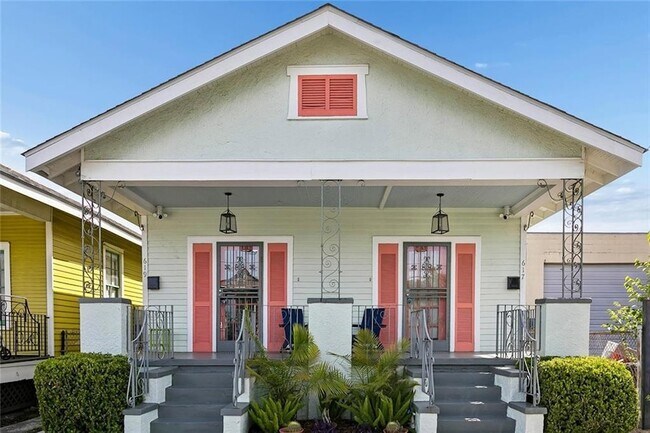 Foto del edificio - 619 9th Street Unit Left