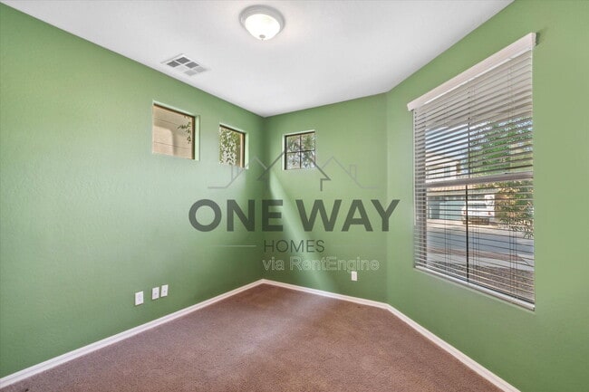 Building Photo - 18815 E Swan Dr