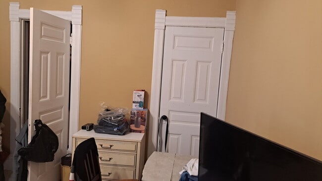 Building Photo - 342 N Fulton Ave