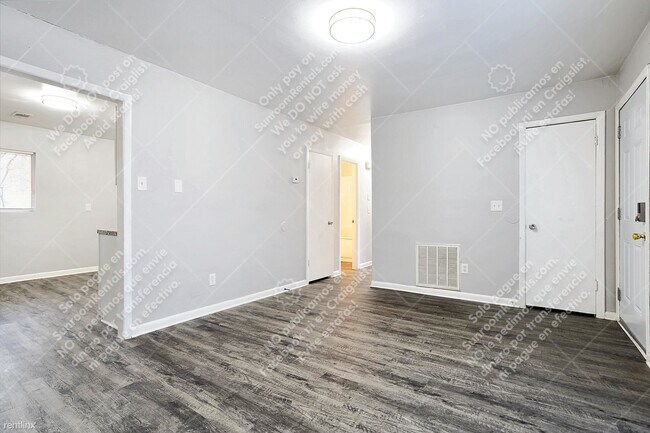 Building Photo - 3 br, 2 bath House - 517 Clara Dr