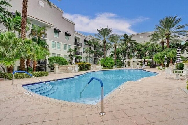 Foto del edificio - 600 S Dixie Hwy