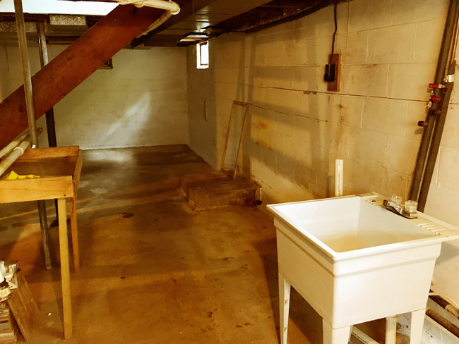 Building Photo - N10826 CTH A