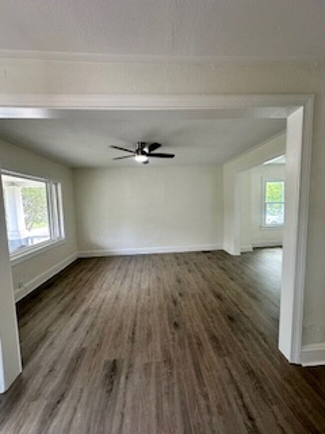 Foto del edificio - Fully renovated house for Rent!