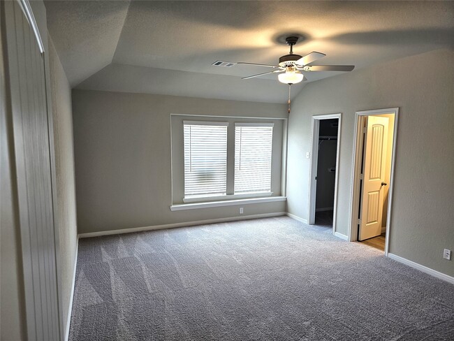 Foto del edificio - 25609 Aster Trl