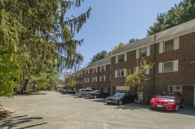 Foto del edificio - 7 Bethel Rd