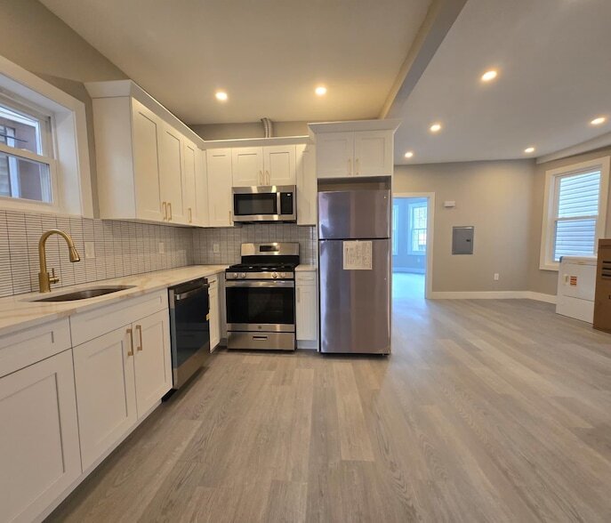 Photo - 144 Stevens Avenue Unit TOP FL