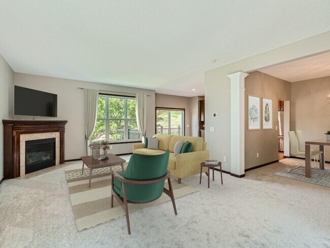 Building Photo - 2289 Woodcrest Dr
