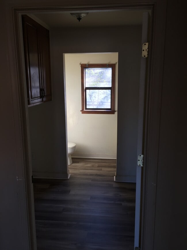 Building Photo - 125 Pate St