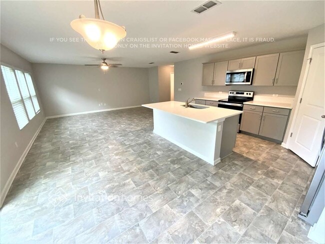 Building Photo - 212 Sawmill Forest Ct
