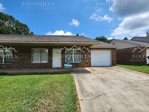 Building Photo - 109 Premiere Ct