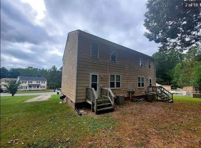Foto del edificio - 2205 Bowlin Ct