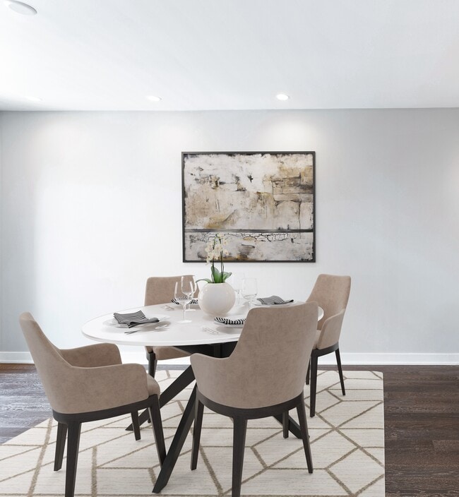 Bonus Dining Area or Office Space - 1350 Maryland Ave NE