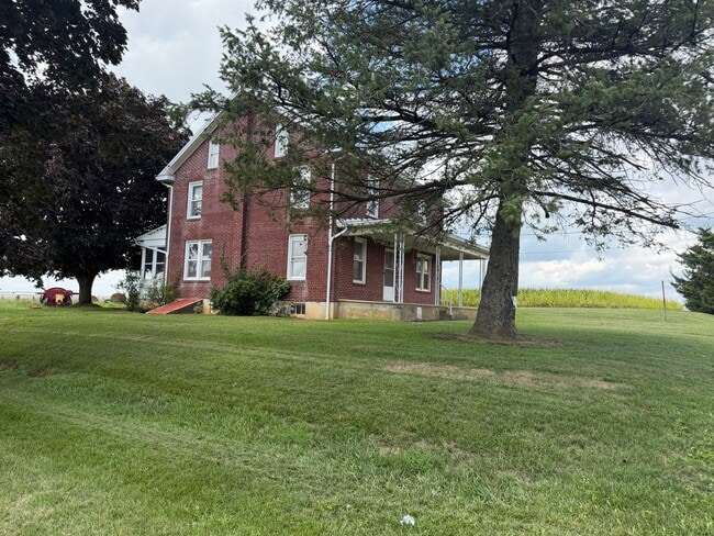 Building Photo - 7144 Susquehanna Trail S