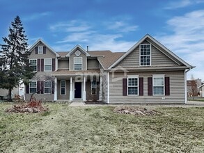 Building Photo - 7003 Pyramid Dr