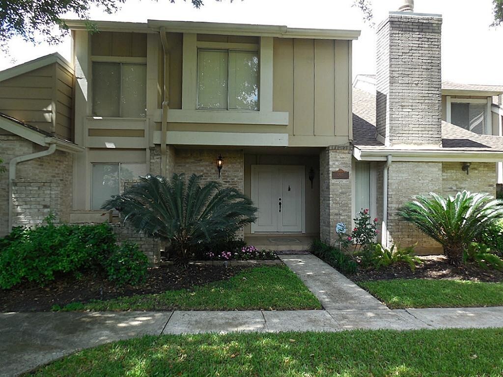 Primary Photo - 11615 Village Place Dr