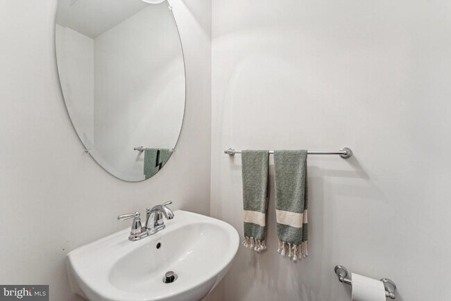 Foto del edificio - 15304 Pocopson Creek Way