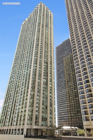 Foto del edificio - 195 N Harbor Dr