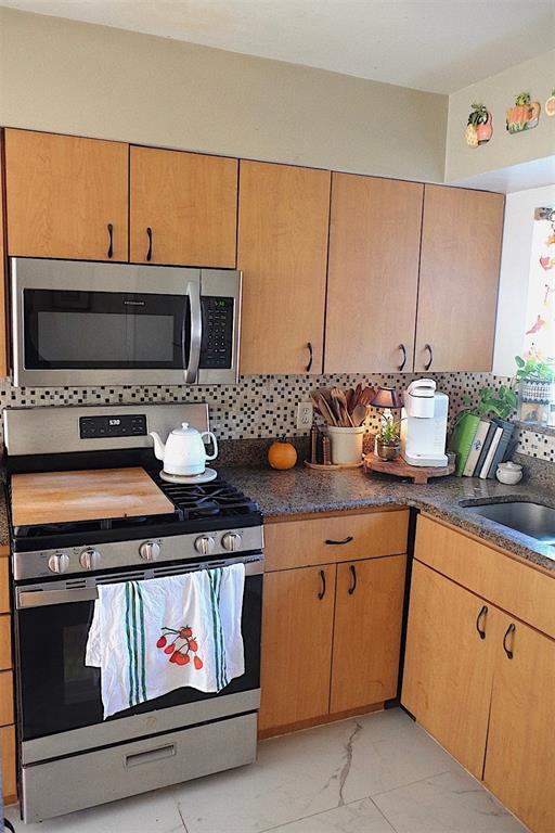 Foto del edificio - 10659 Windsor Ct