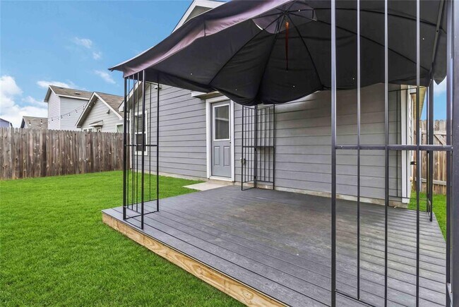 Foto del edificio - 162 Agate Clf Dr