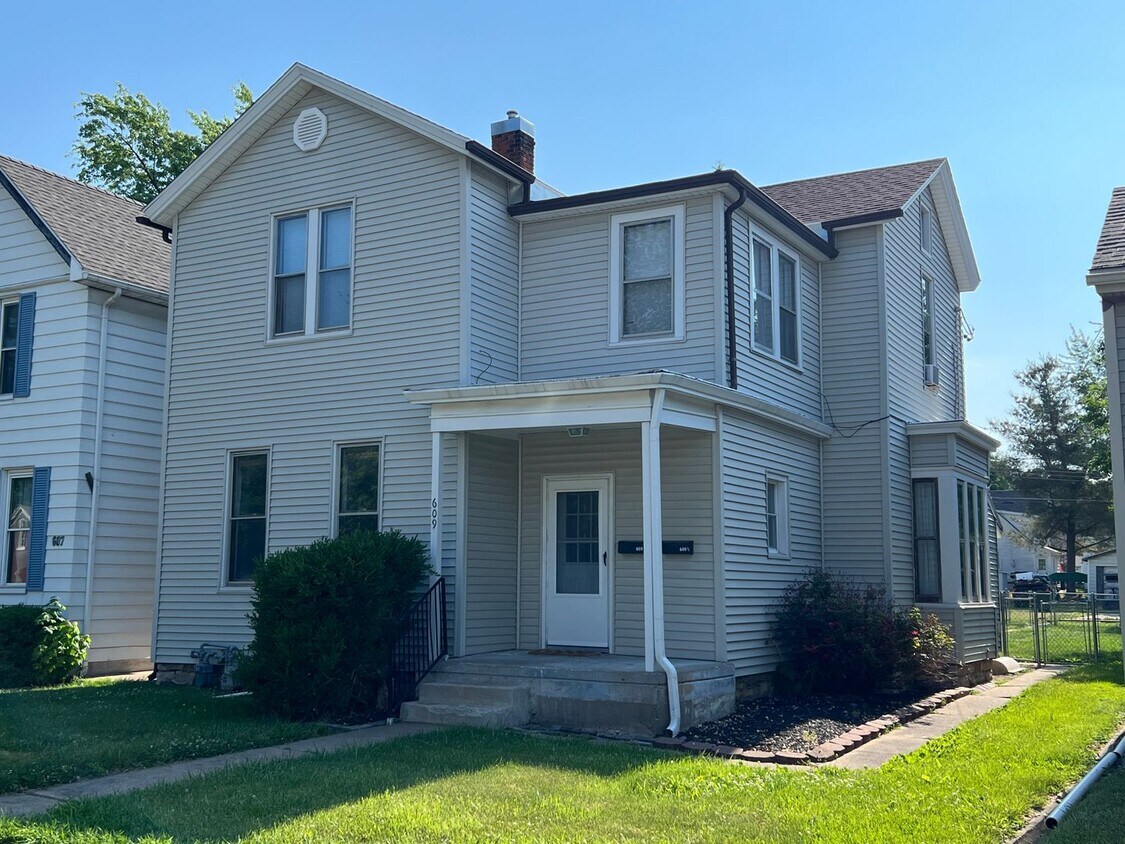 Primary Photo - 609 S 14th