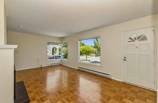 Foto del edificio - 532 Colby Ave