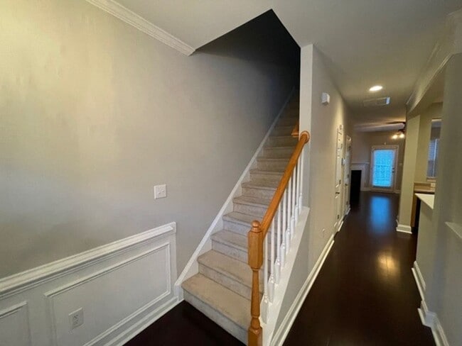 Building Photo - Prime North Raleigh Townhome with Dual Suites & Community Pool