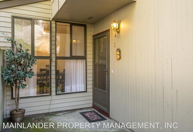 Building Photo - 3 br, 2.5 bath House - 3101 MCNARY PARKWAY #9