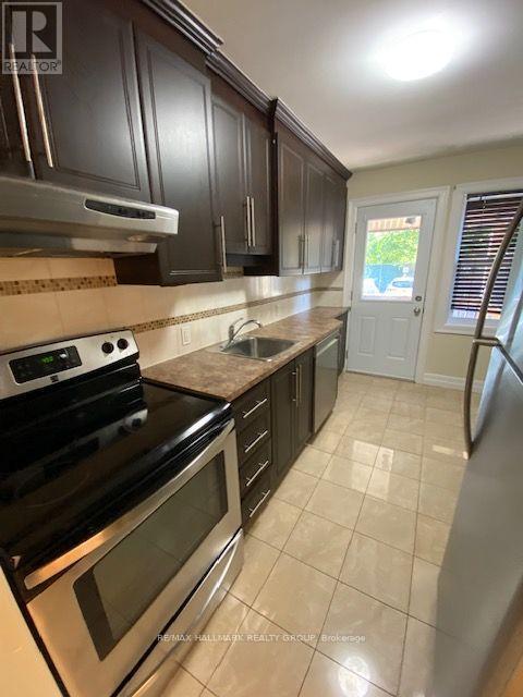 Photo du bâtiment - 570 Gladstone Ave