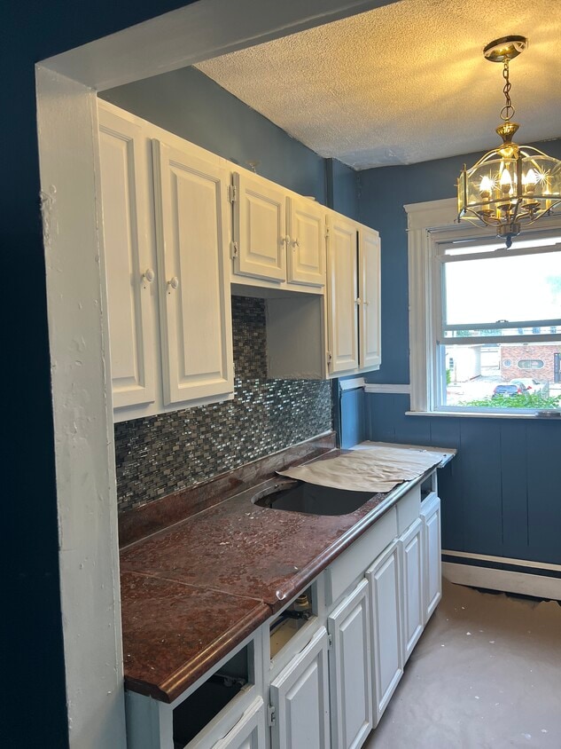 54 Pearl St, Pawtucket, RI 02860 House Rental in Pawtucket, RI