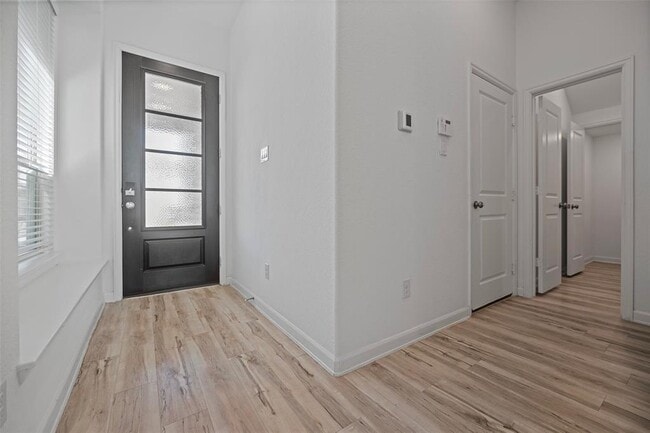 Building Photo - 22715 Sutherland Bend Ln