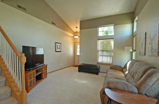 Foto del edificio - 140 Bridgewater Trl