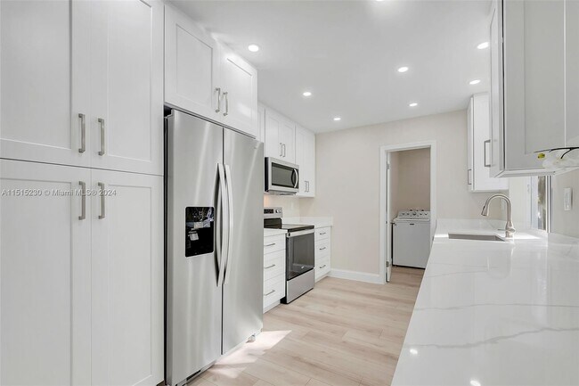 Foto del edificio - 10921 SW 78th Ave