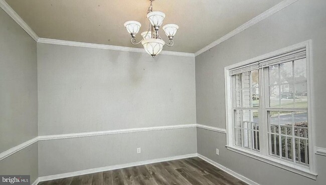 Building Photo - 12707 Forest Mill Dr