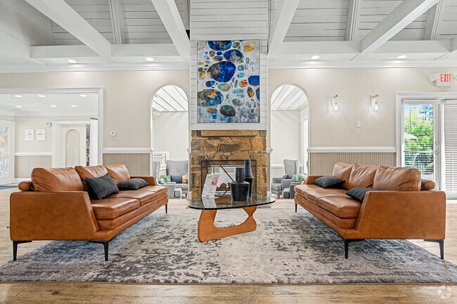 Lobby - Chesterfield Village