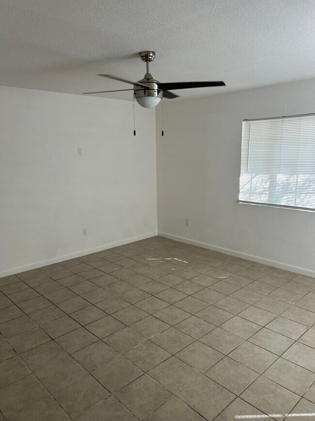 Foto del edificio - DESERT VIEW!  Move In Ready