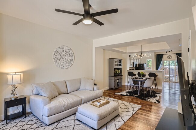Foto del edificio - 9602 W Chatfield Ave
